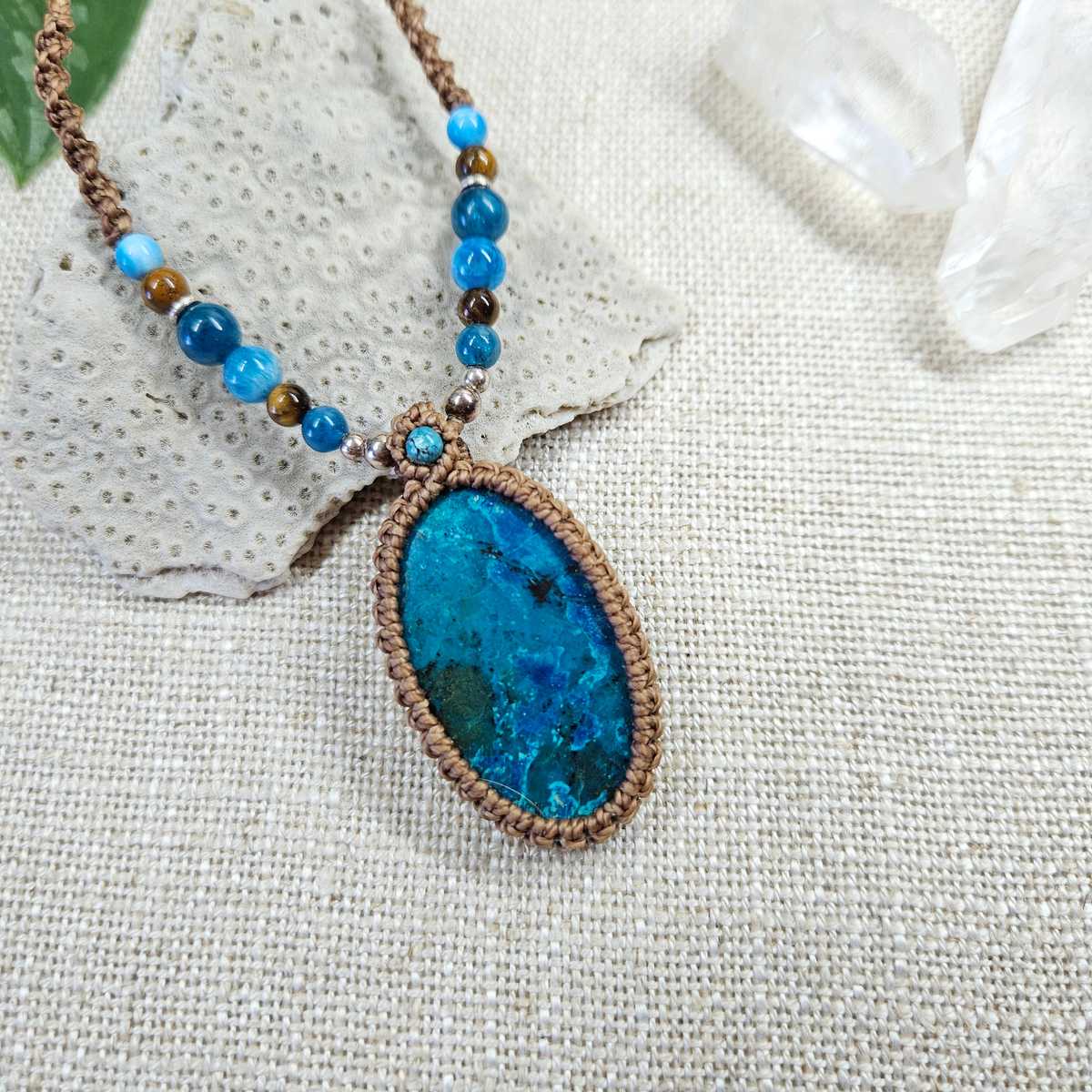 Shattuckite Oval Pendant Necklace - Tan