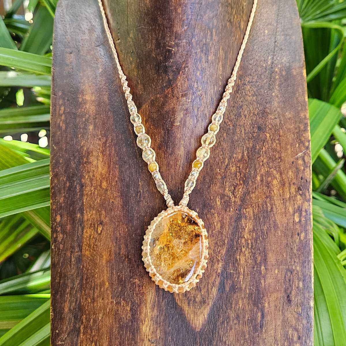 Citrine Macrame Necklace - Sand