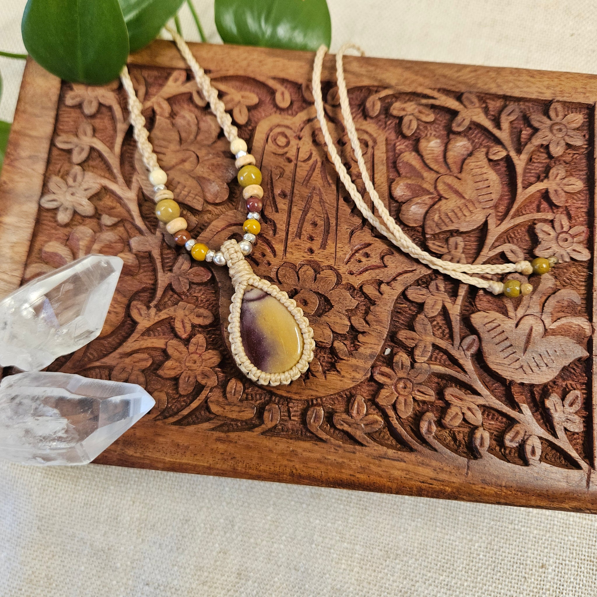 Mookaite Teardrop Pendant Necklace - Sand