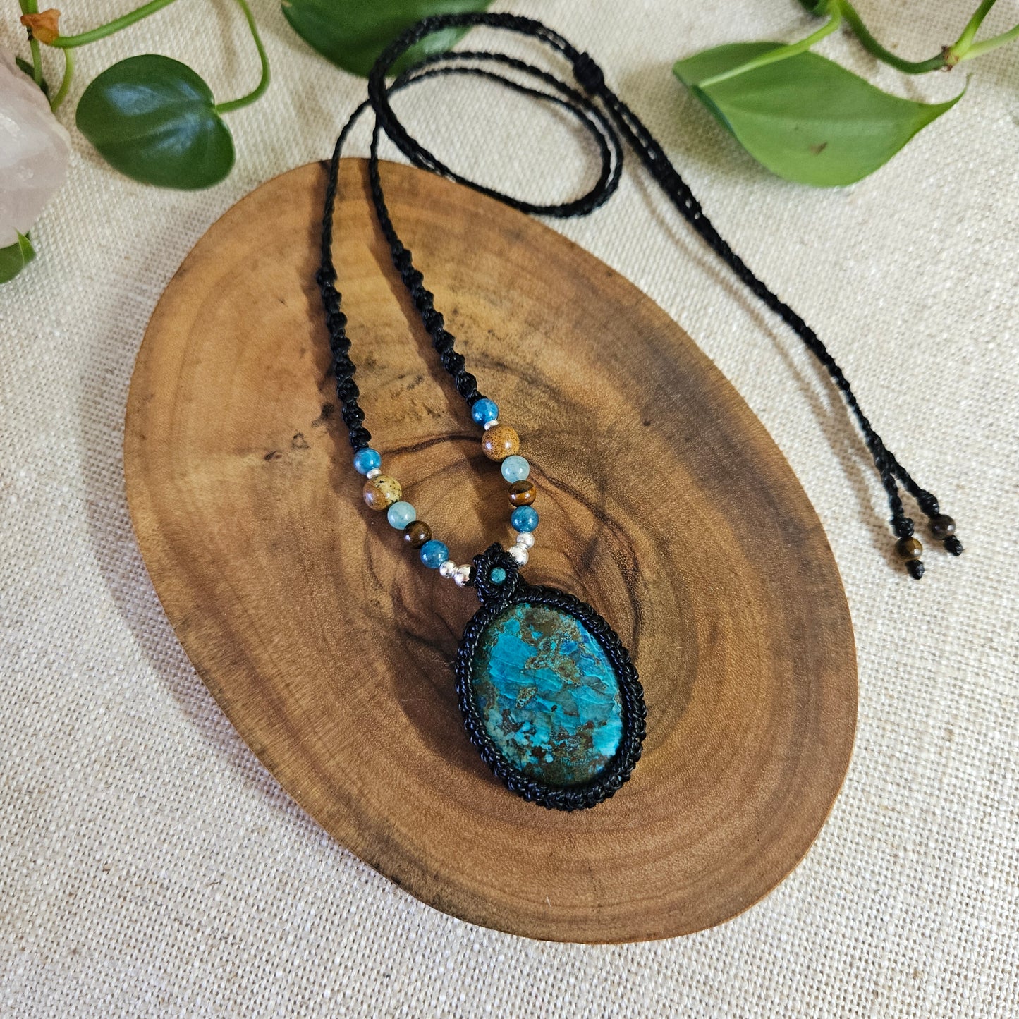 Shattuckite Oval Pendant Necklace - Black