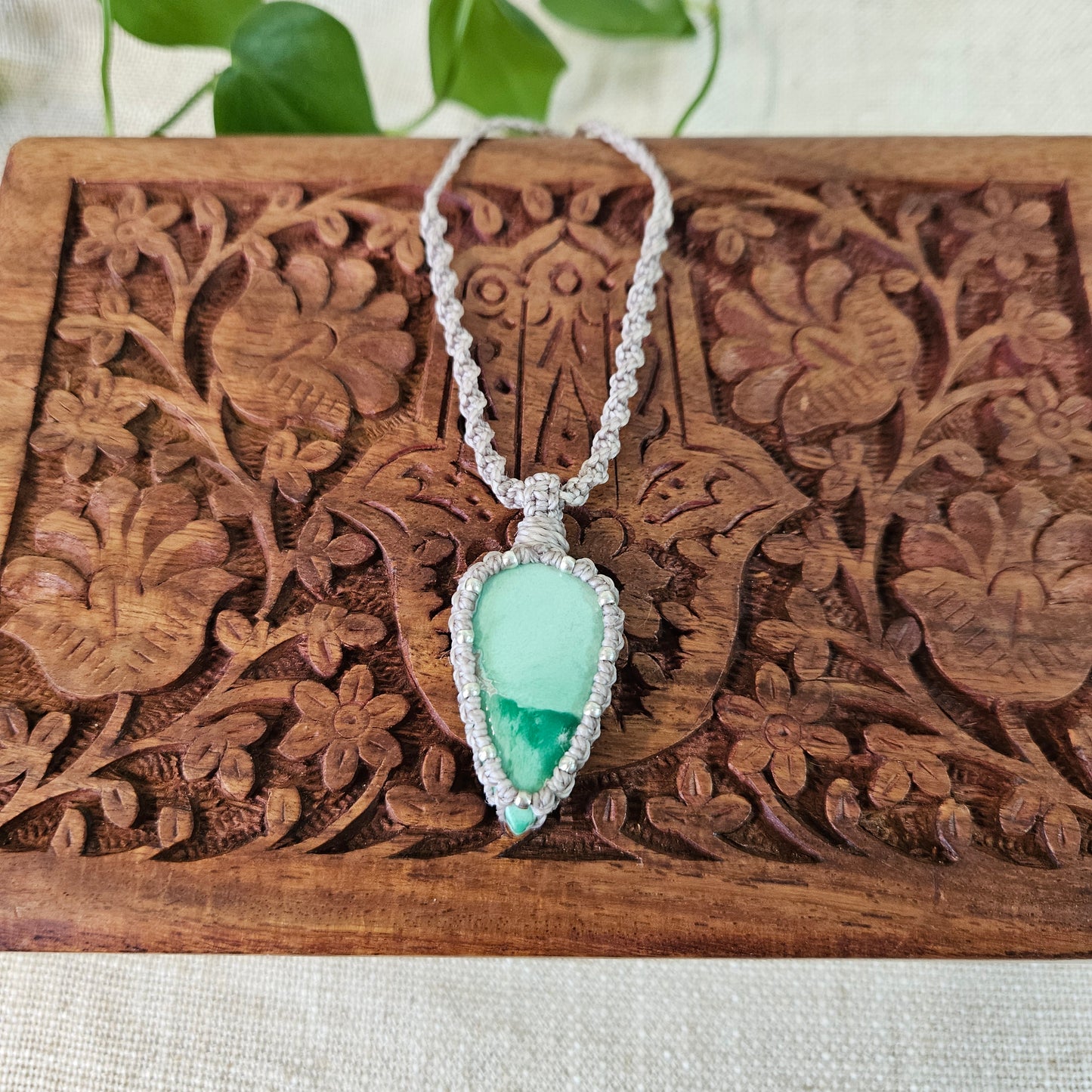 Ivy Teardrop Pendant Necklace - Variscite